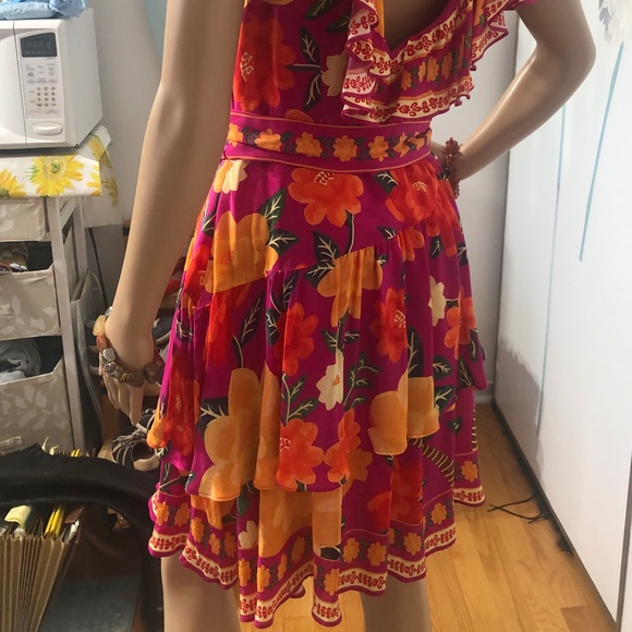 Beautiful asymmetrical sundress - Picture 4 of 12